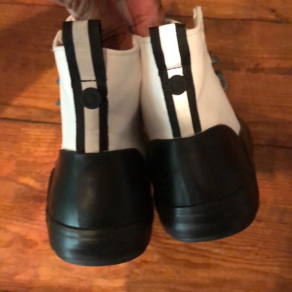 HUNTER for Target 🎯 Collab Canvas Sneaker Boots - Picture 7 of 8